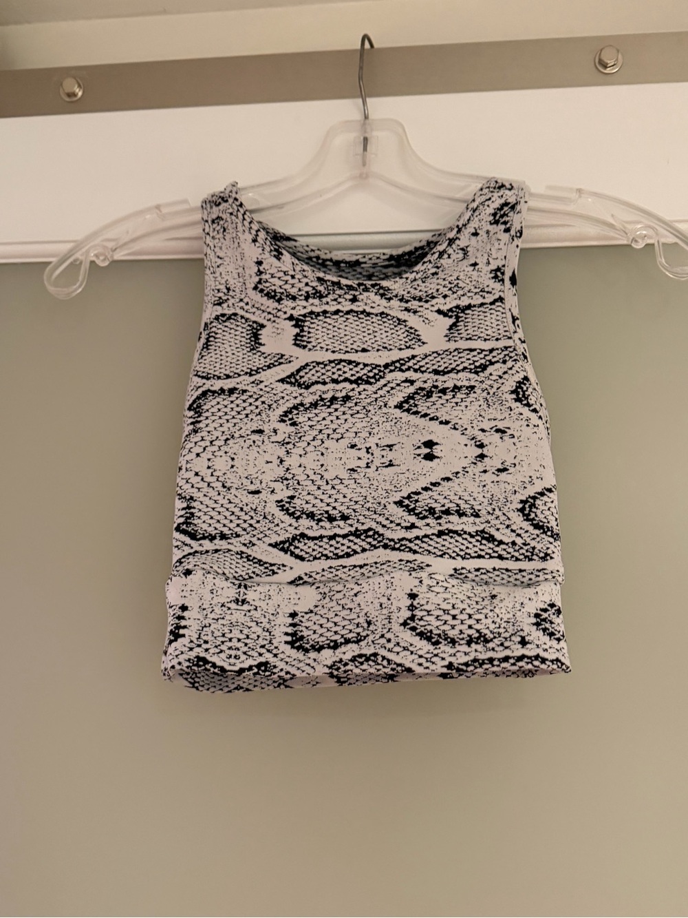 Booty by Brabant Black & White Snake-Print Live your Life sports bra